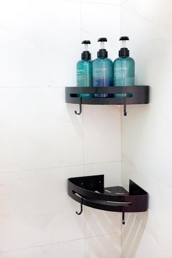 Shared Dormitory Wan Chai Road 187 홍콩 외부 사진